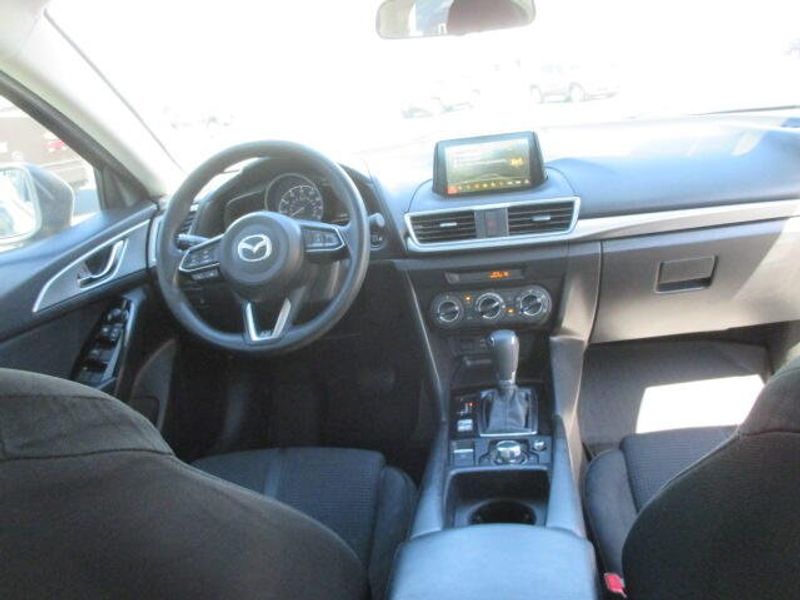 Used 2017 Mazda Mazda3 SportImage 26