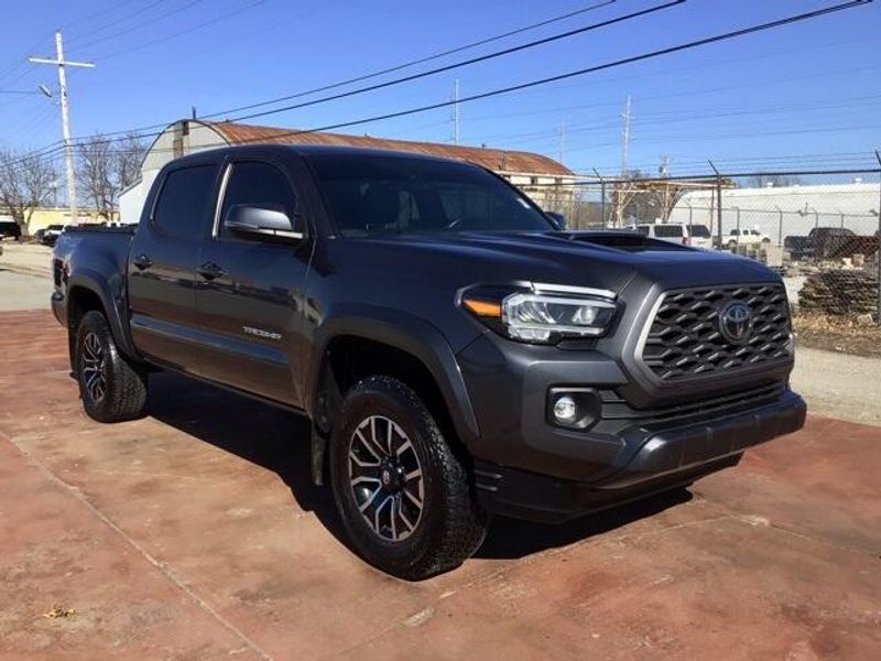 2022 Toyota Tacoma TRD SportImage 7