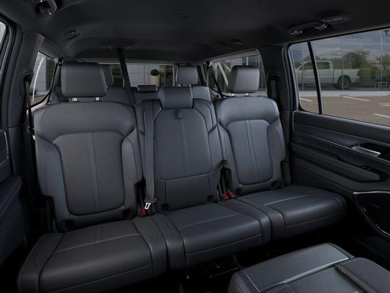 2026 Jeep Grand Wagoneer L Limited Altitude 4x4Image 15