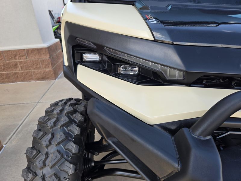 NEW 2026 CAN-AM DEFENDER MAX LIMITED CAB HD11 Image 8