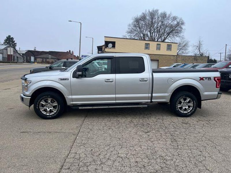 2015 Ford F-150 XLT photo 2
