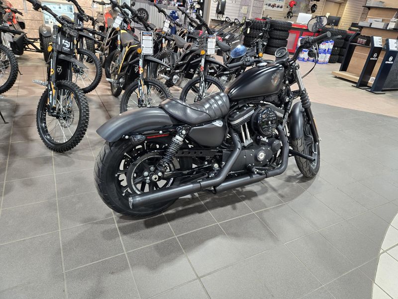 USED 2022 HARLEY SPORTSTER IRON 883 Image 3