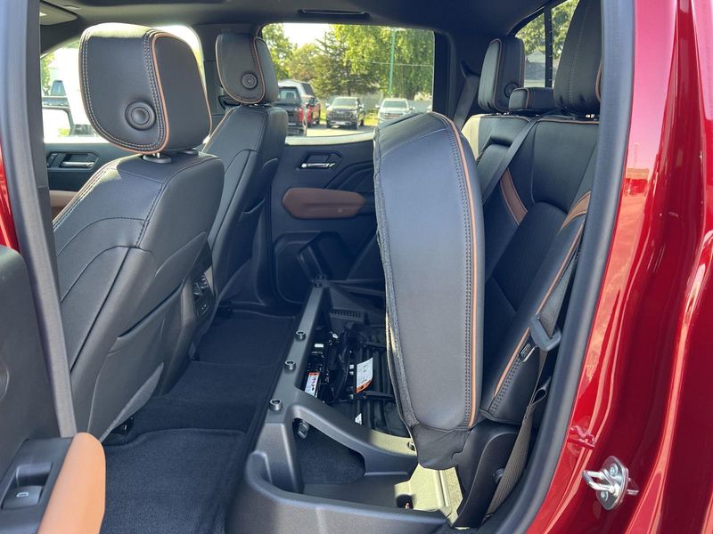 2026 Gmc Canyon AT4 photo 27