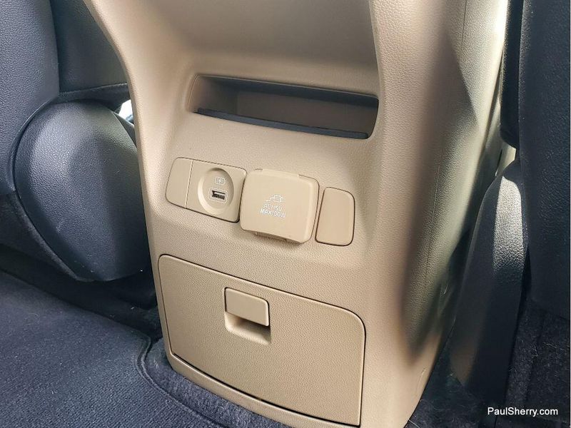 2021 Kia Sedona SXImage 33