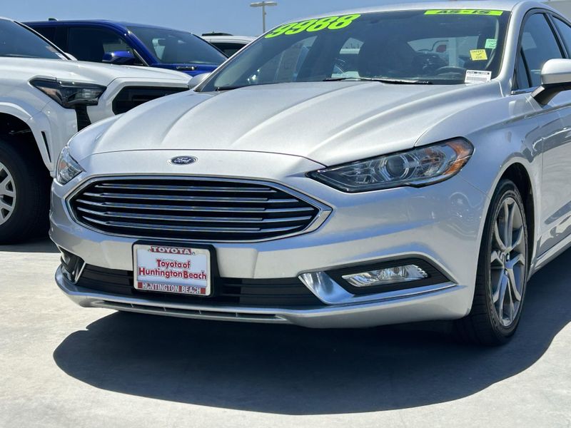 Used 2017 Ford Fusion SEImage 7