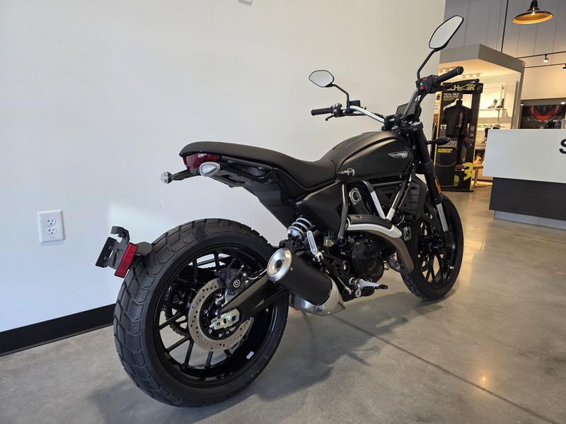 New 2025 Ducati Scrambler Icon Dark 