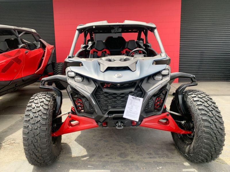 New 2025 Can-Am MAVERICK R MAX X RS 999T DCT Image 5