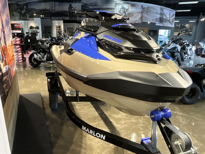 New 2025 SEA DOO WAKE PRO 230 Image 2