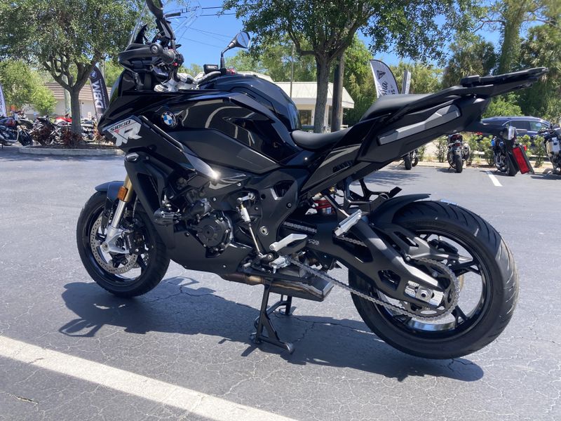 2025 BMW S 1000 XR 