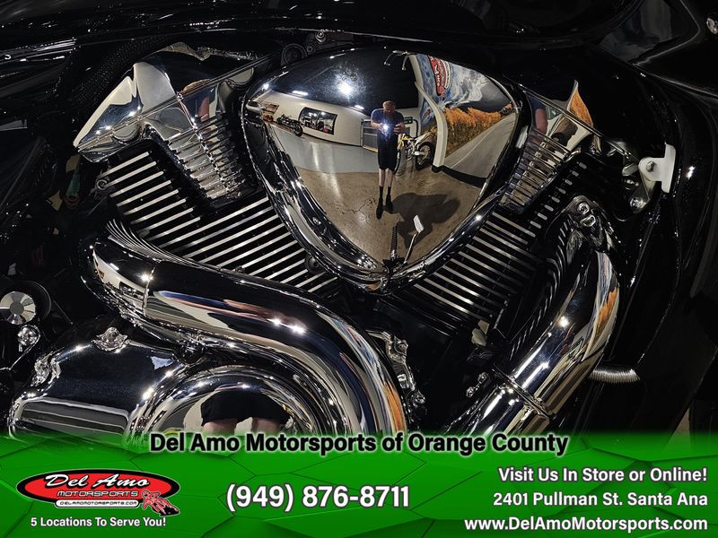 New 2025 Suzuki BOULEVARD M109R Image 11