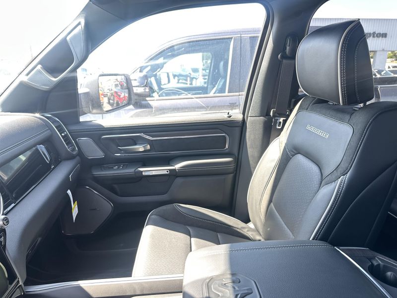 2025 RAM 1500 Laramie Crew Cab 4x4 5