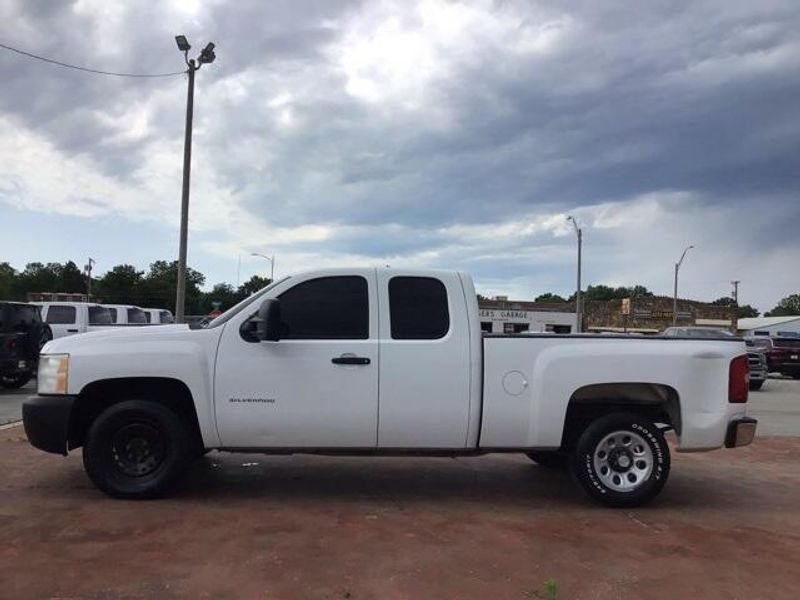 2010 Chevrolet Silverado 1500 Work TruckImage 2
