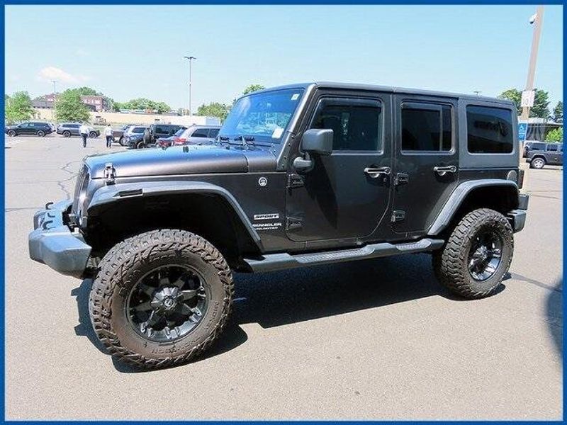 2016 Jeep Wrangler Unlimited SportImage 1