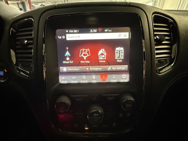 Used 2018 Dodge Durango SRTImage 34