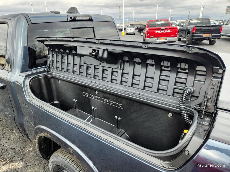 New 2026 RAM 1500 Limited Crew Cab 4x4 5'7' Box