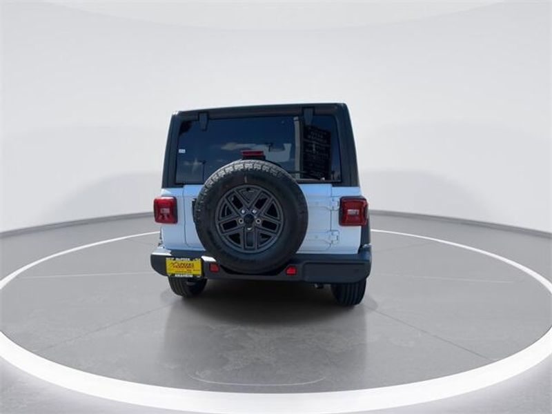 New 2025 Jeep Wrangler 4-door Sport SImage 7