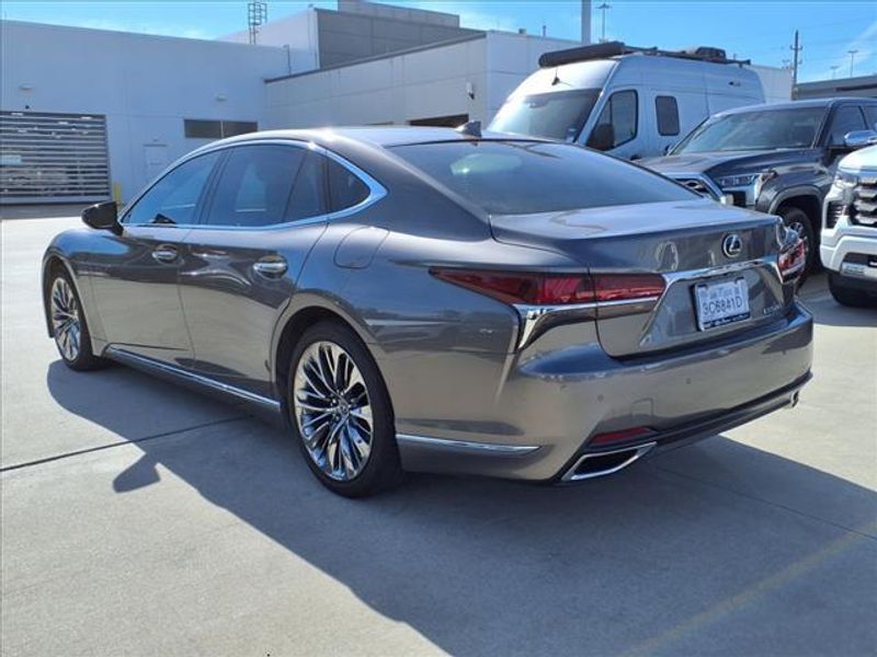 2020 Lexus LS 500 SedanImage 12