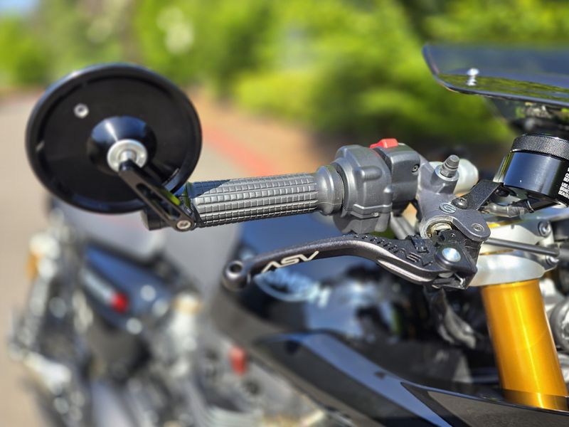 2024 Triumph THRUXTON 1200 RS 