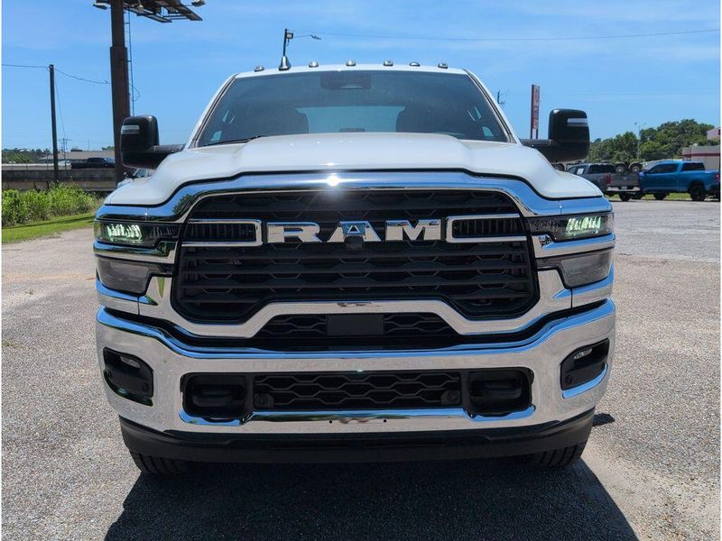 New 2026 RAM 2500 Tradesman Crew Cab 4x4 6