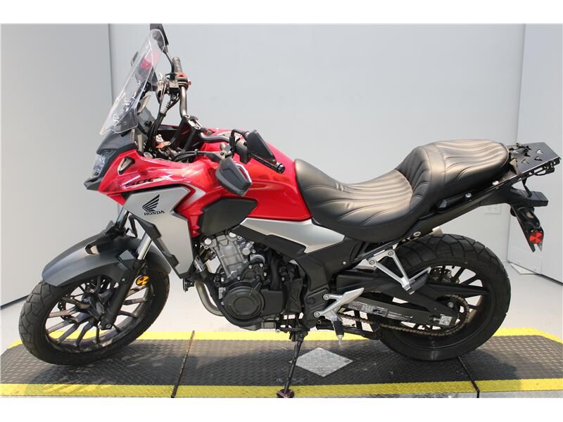 2020 Honda CB500X in a Red exterior color. New England Powersports 978 338-8990 pixelmotiondemo.com 