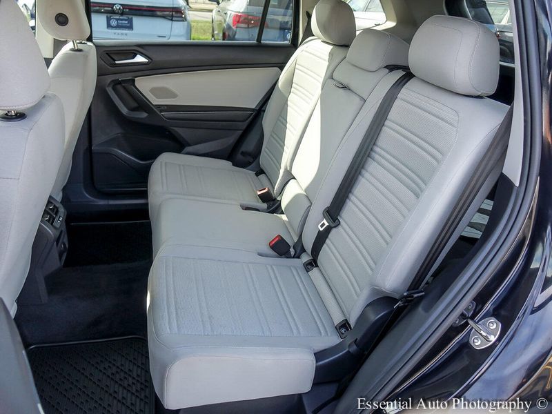 2024 Volkswagen Tiguan S photo 14