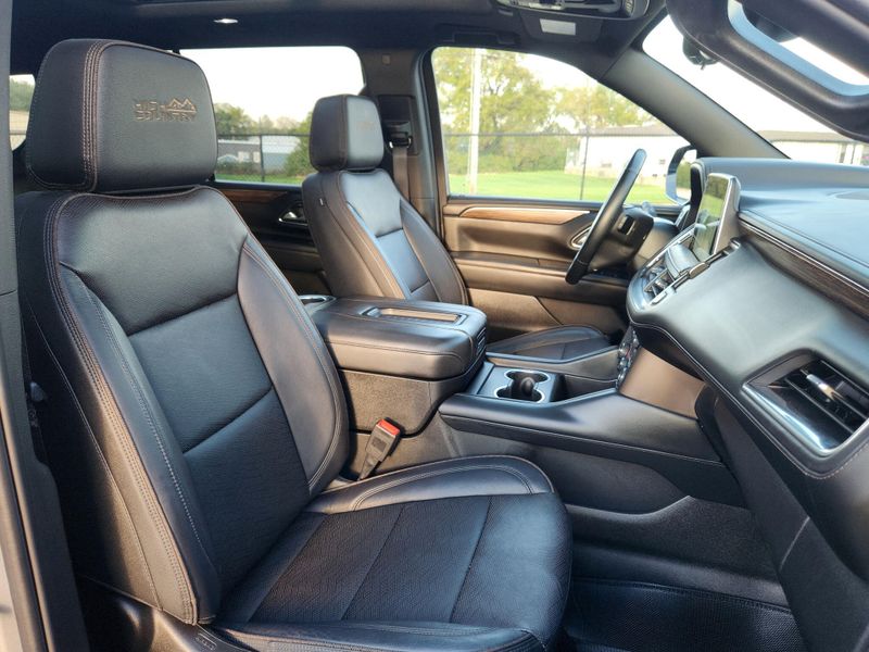 Used 2024 Chevrolet Suburban High Country