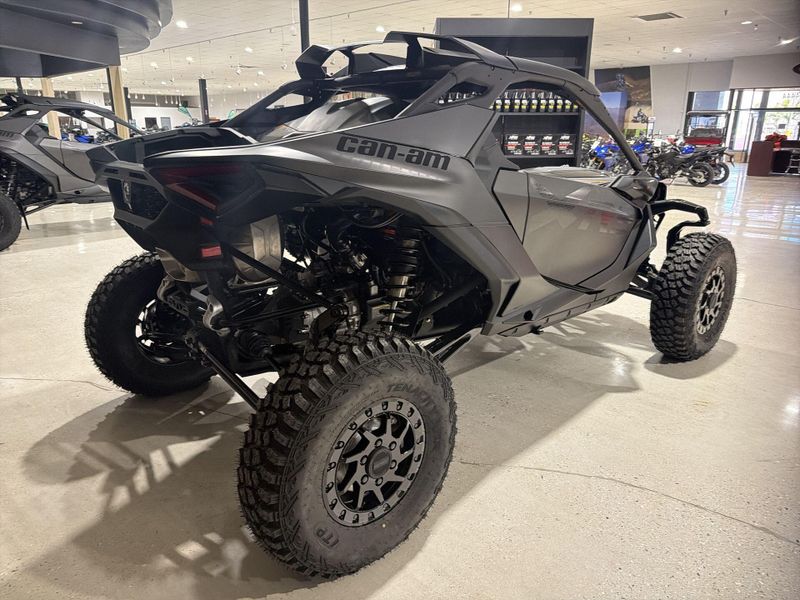 New 2026 Can-Am MAVERICK R X RS 999T DCT Image 17