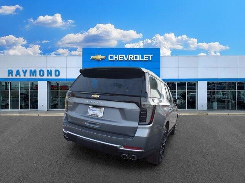 New 2026 Chevrolet Tahoe High CountryImage 4