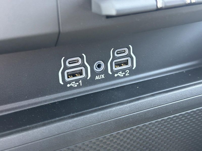 2025 RAM 1500 Big HornImage 23