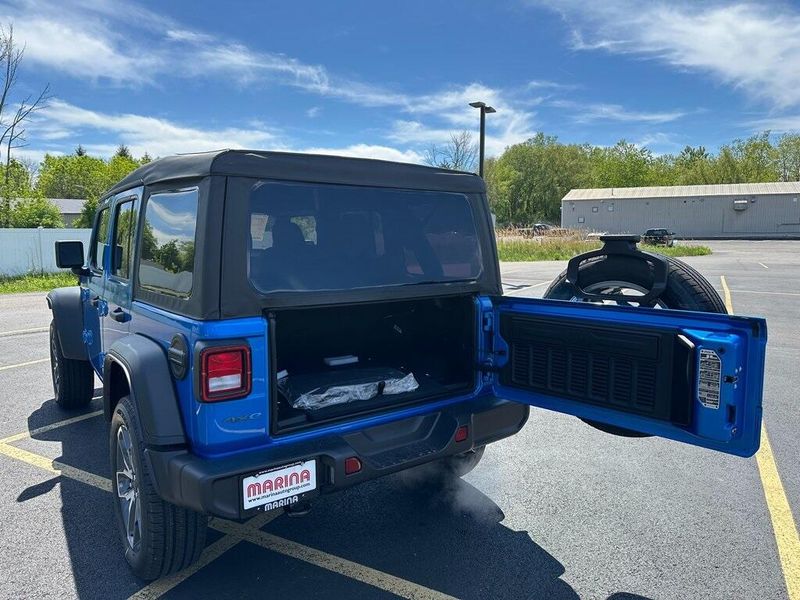 2025 Jeep Wrangler 4-door Sport S 4xeImage 11