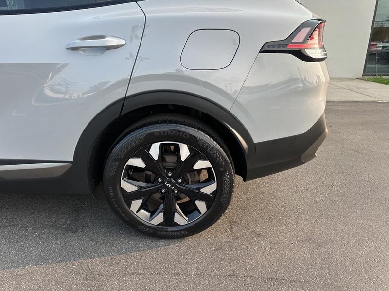 2023 Kia Sportage X-Line photo 10
