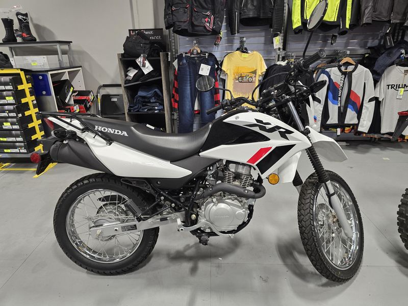 2023 Honda XR 150L Image 1