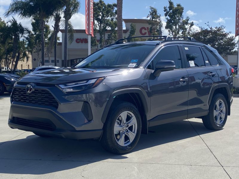 New 2025 Toyota RAV4 Hybrid LEImage 6