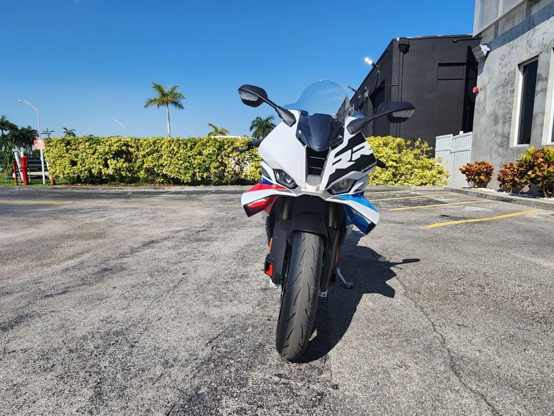 2026 BMW S 1000 RRImage 2