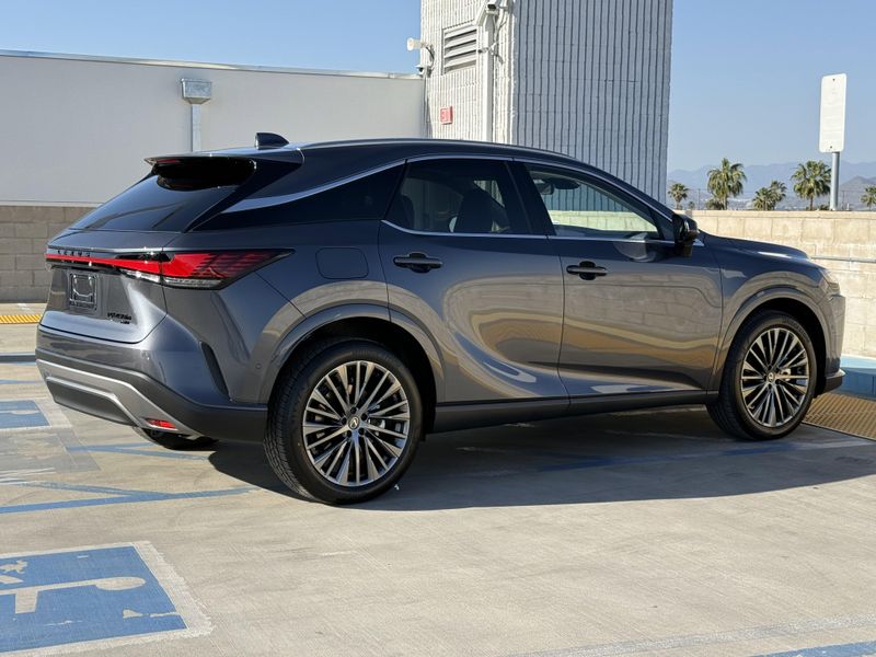 New 2026 Lexus RX 450h+ LuxuryImage 11