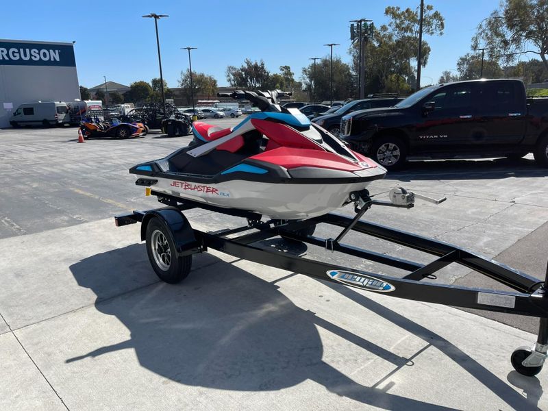 New 2025 Yamaha JETBLASTER DLX (2UP) Image 23
