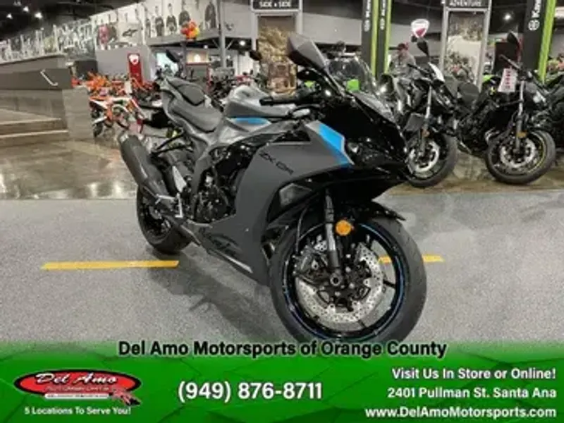 New 2025 Kawasaki NINJA ZX-6R ABS Image 2