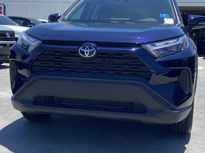 New 2025 Toyota RAV4 XLEImage 7