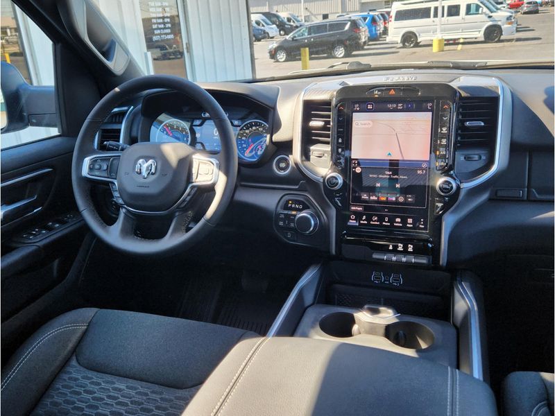 New 2027 RAM 1500 Big Horn Crew Cab 4x4 5'7' Box