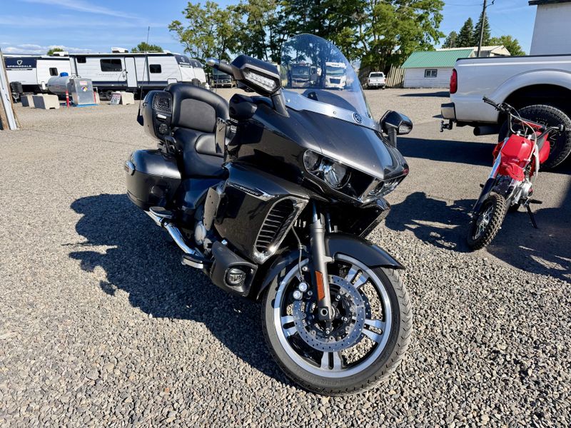 Used 2018 Yamaha 1800 STAR VENTURE TC Image 1
