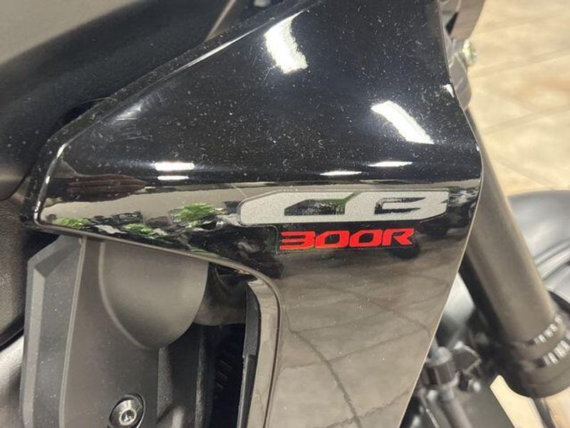 New 2025 Honda CB300R ABS Image 26