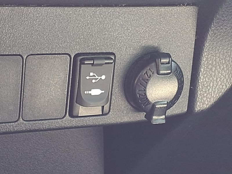 2016 Toyota RAV4 LimitedImage 26