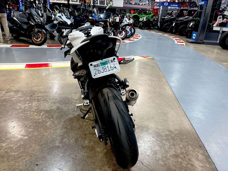 Used 2023 CFMOTO 450SS Image 13