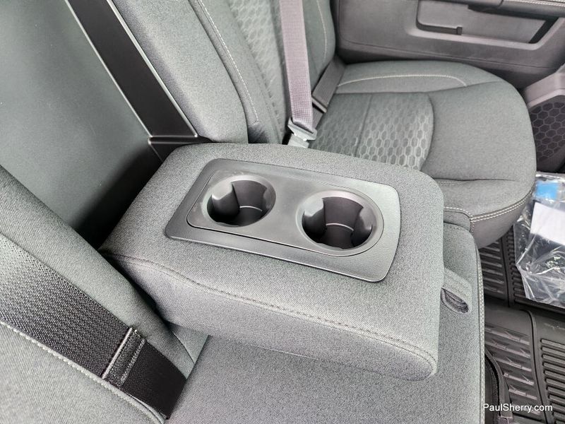 New 2026 RAM 3500 Big Horn Crew Cab 4x4 6'4' Box