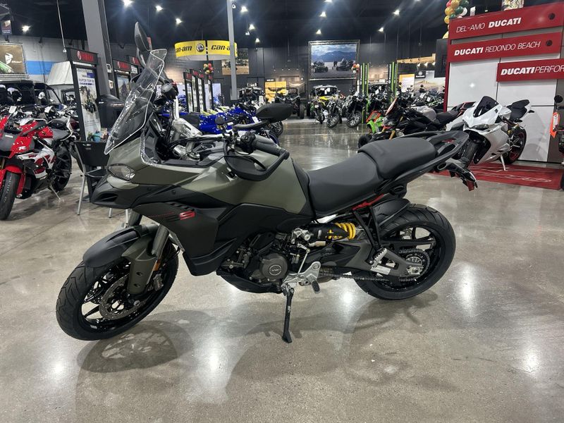 New 2026 Ducati MULTISTRADA V2 S Image 24
