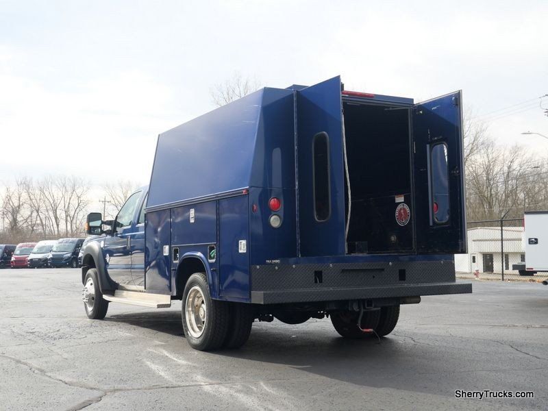 2011 Ford F-450 Chassis XLImage 13