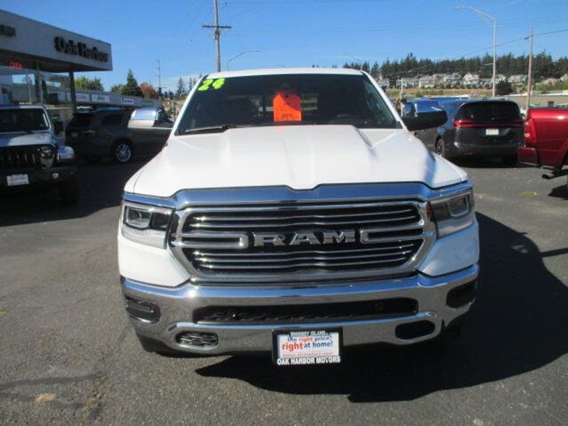 2024 RAM 1500 Laramie Crew Cab 4x4 6