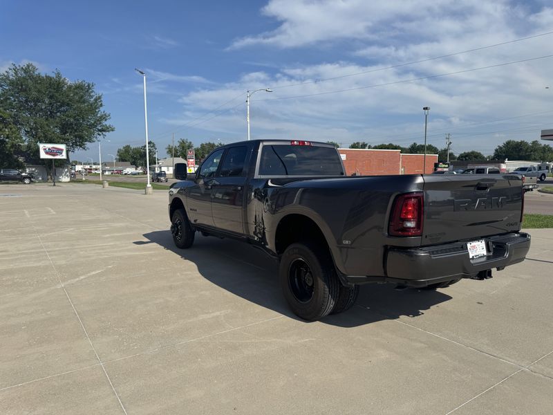 New 2025 RAM 3500 Big HornImage 6