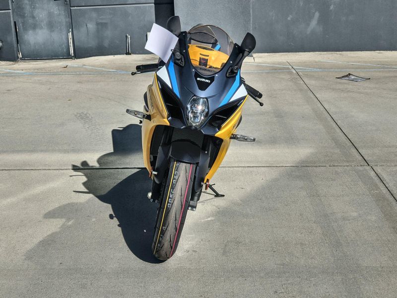 New 2027 Suzuki GSX-R1000 40TH ANNIVERSARY EDITION Image 12