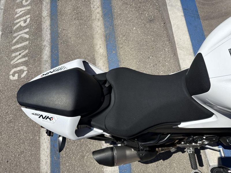Used 2025 CFMOTO 450NK Image 11